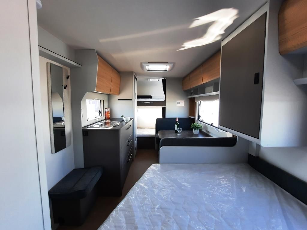 Fahrzeugabbildung Bürstner B66 480 TK Verfüg./Sparen Sie 3.670,- €