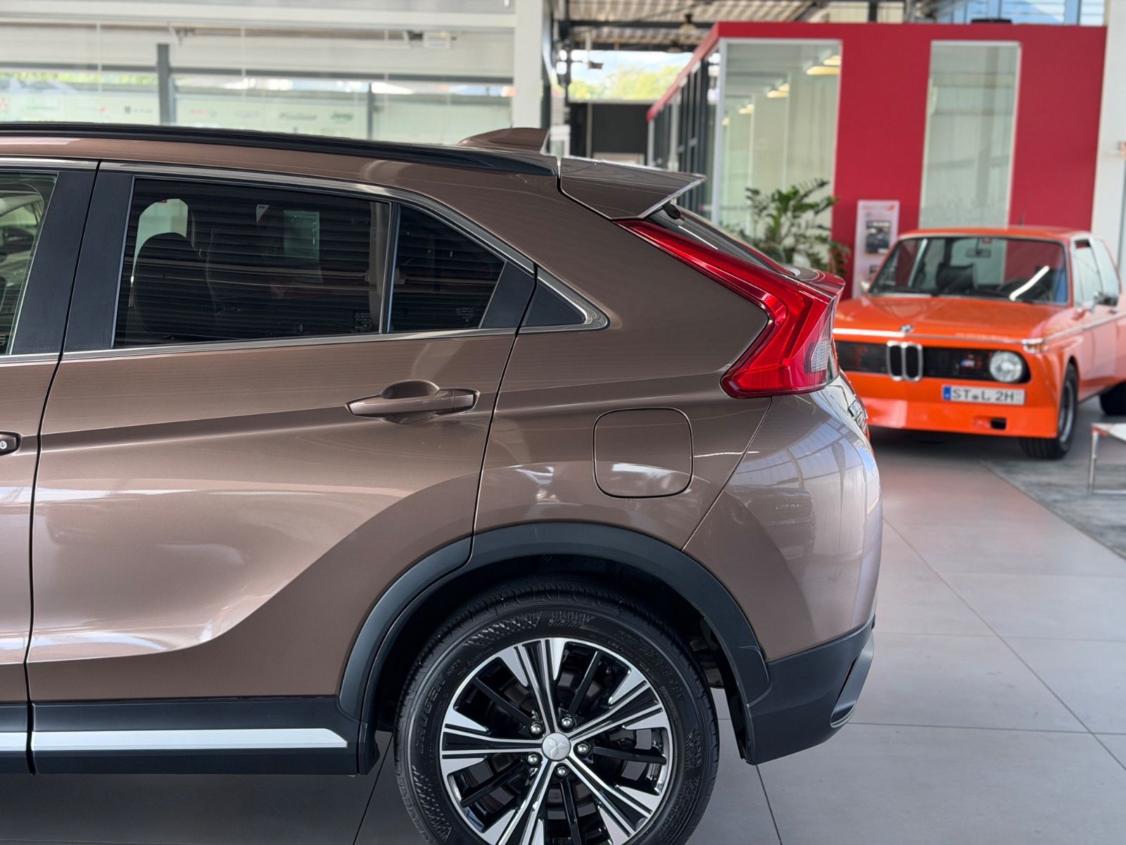Fahrzeugabbildung Mitsubishi Eclipse Cross 1.5 CVT Intro Edition 2WD AHK HUD