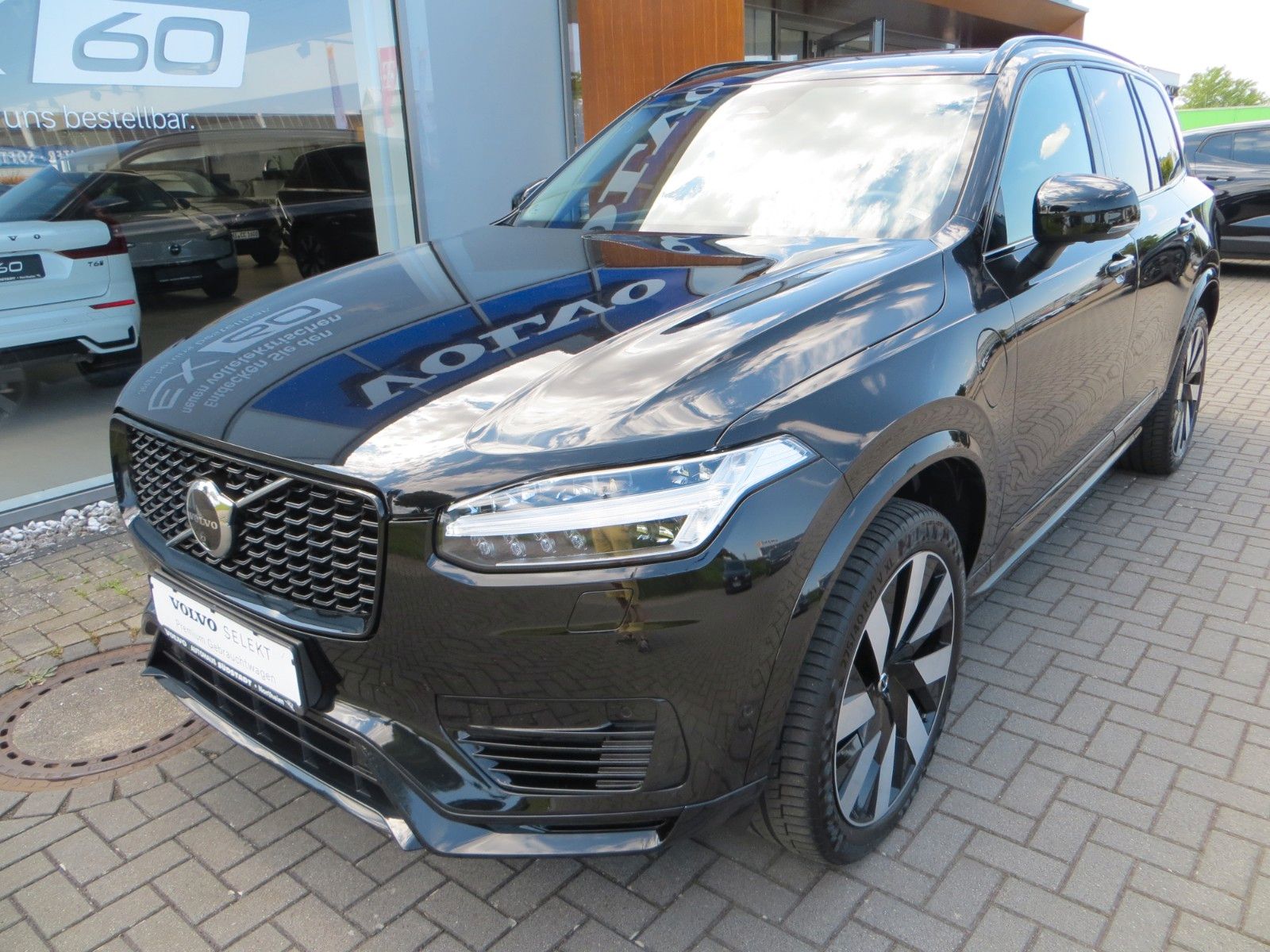 Volvo XC90 T8 AWD Plus Dark Auto GSD 360° LM 21'' AHK foto 4