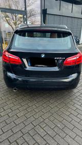BMW 225 Active Tourer 225xe iPerformance Steptro... - BMW Hybrid (/Elektro) Active tourer mit Benzin-Antrieb