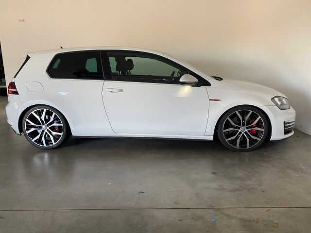 Golf VII GTI Performance 2.0 TSI DSG DYNAUDIO+NA