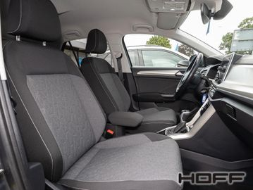 Volkswagen T-Roc - 11