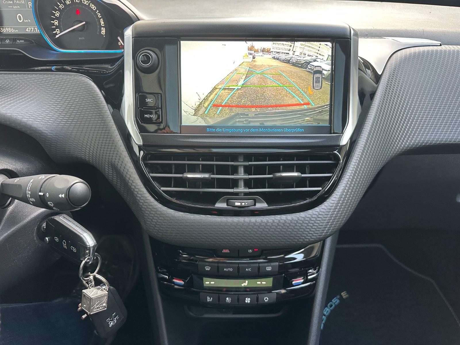 Peugeot 2008 Crossway T-Leder R-Kamera Panorama-Dach