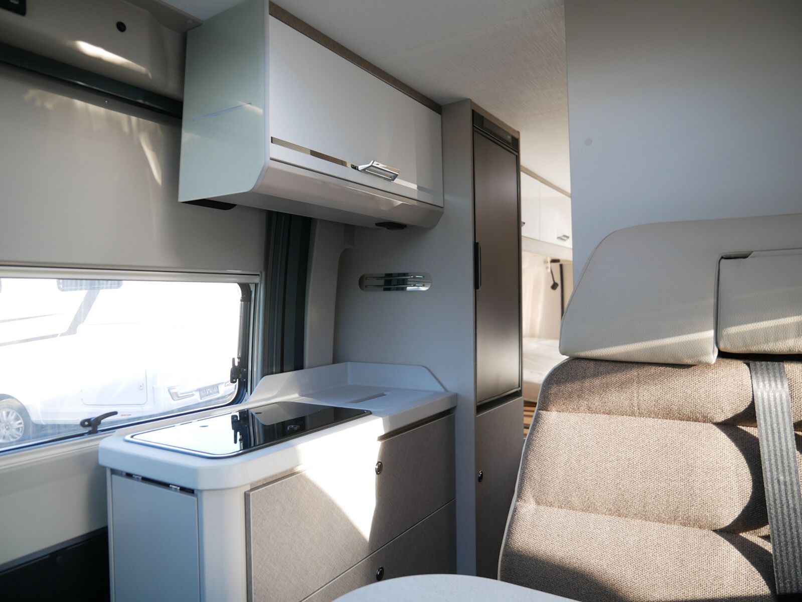 Fahrzeugabbildung Karmann Davis Lifestyle DA 620 LS Autom./Skyroof/Fahras.