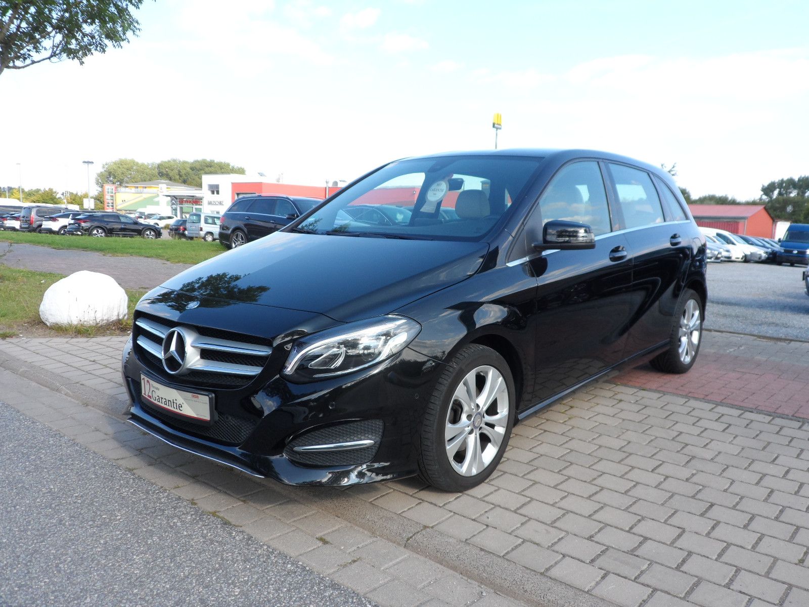 MERCEDES-BENZ B -Klasse B 180 LED/Automatik/Totwinkel/TÜV NEU