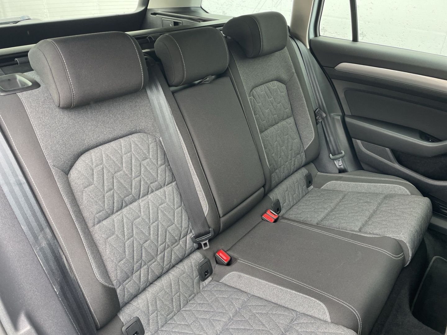 Passat Variant 2.0 TDI DSG Business AHK/Kamera/M