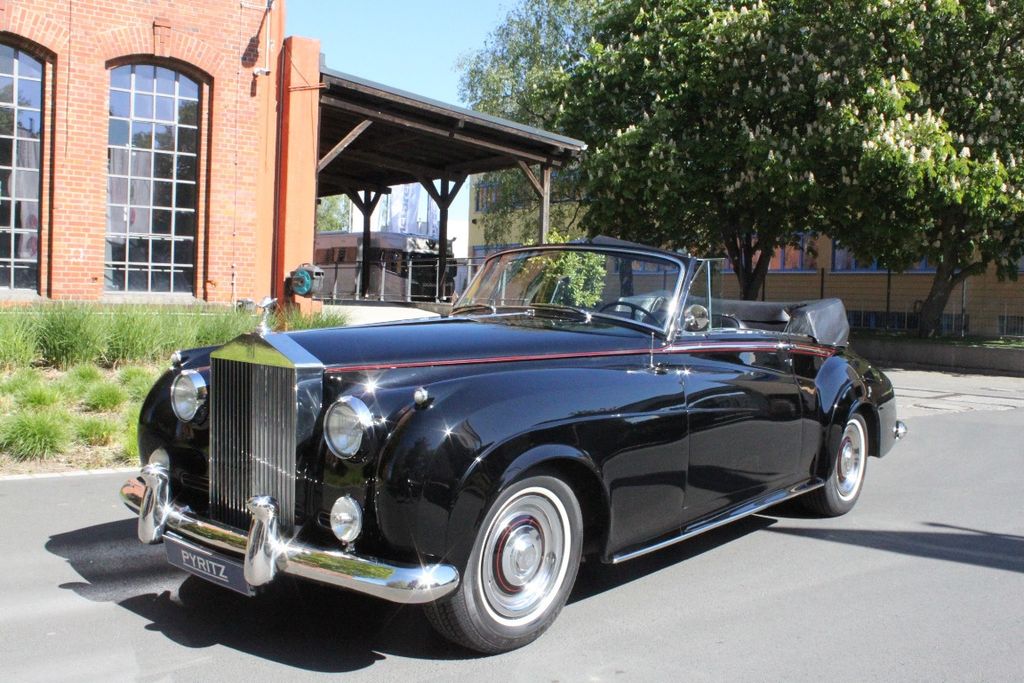 Rolls-Royce Silver Cloud