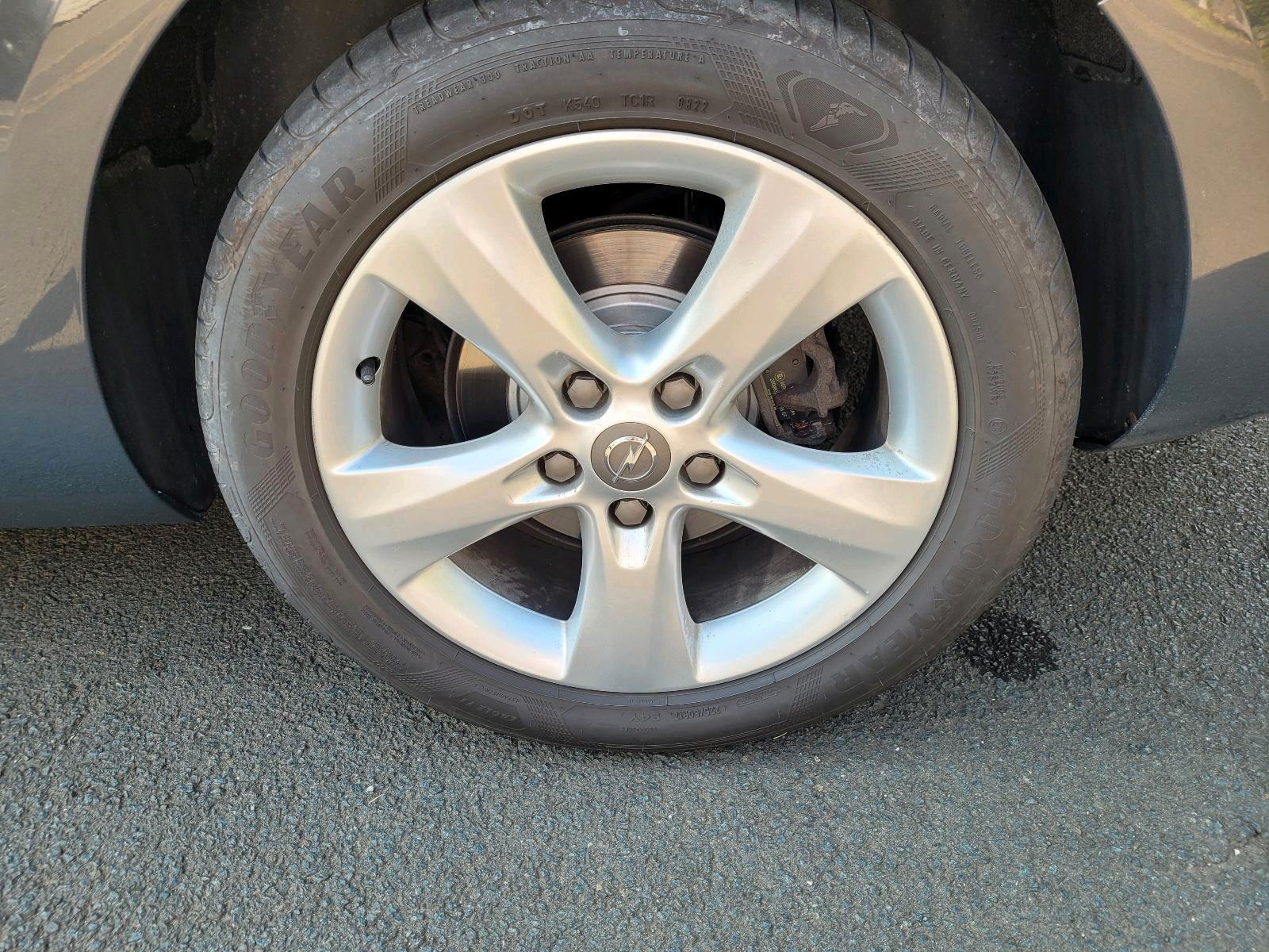 Opel Astra 2014 — двигун 165 HP (121kW)