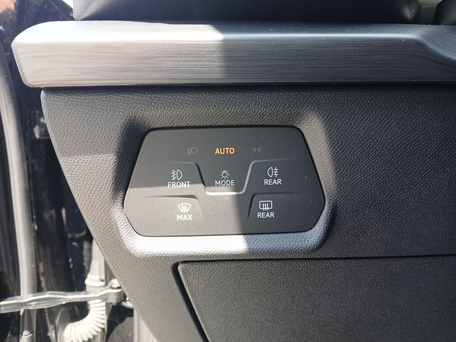 Fahrzeugabbildung CUPRA Formentor VZ5 Matrix GRAIL-Sportauspuff AID ACC
