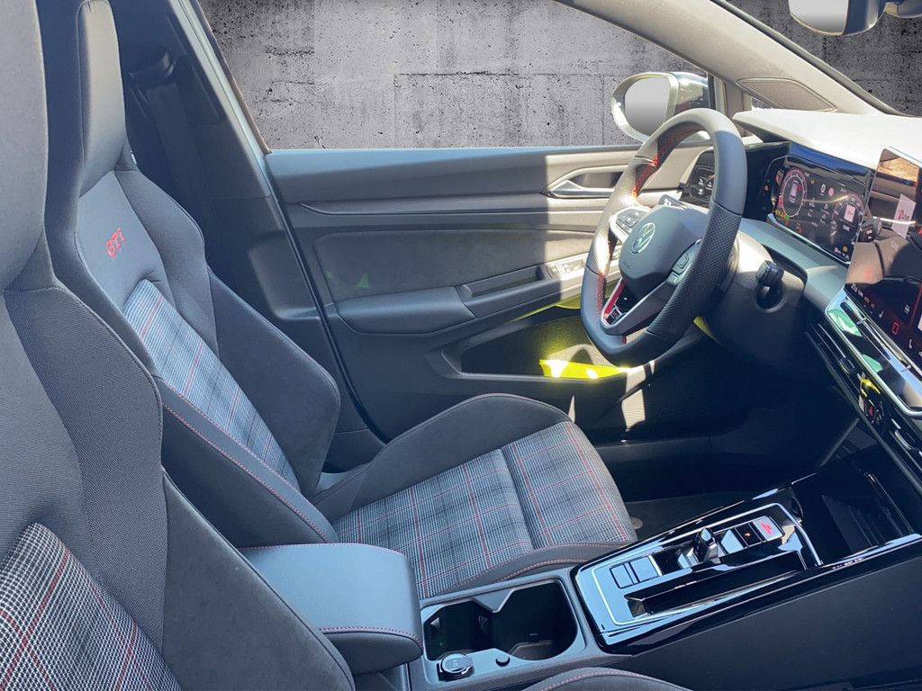 Volkswagen Golf - Bild 11