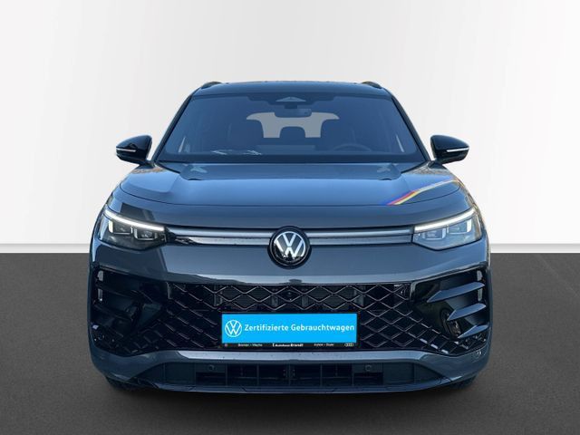 Volkswagen Tayron 1.5 eHybrid R-LINE DSG MATRIX PANO HUD AH foto 4