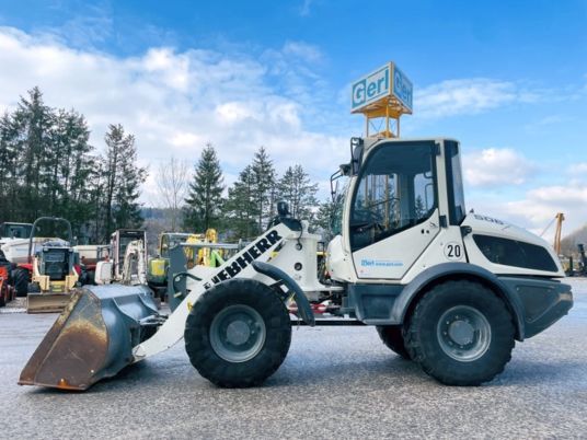 Liebherr L506C