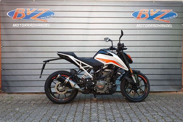 KTM 390 DUKE Black Deal 