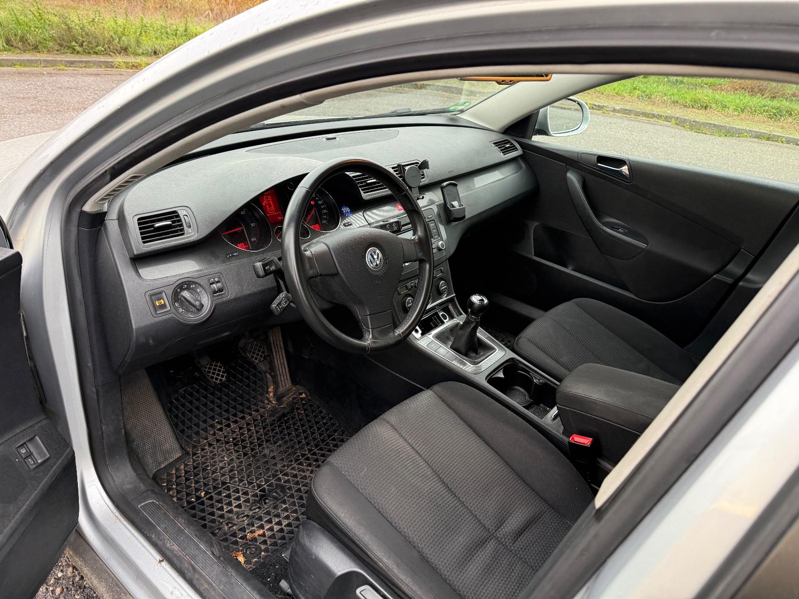 Volkswagen Passat 2006 — photo 9