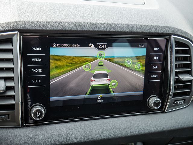 Foto Nummer 9: SKODA Karoq