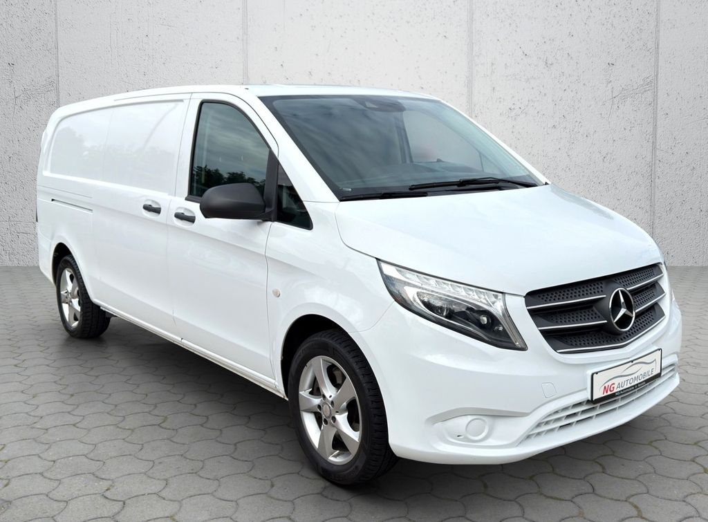 Image of Mercedes-Benz Vito