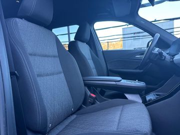 BMW iX1 xDrive30 Head-Up DAB LED RFK Komfortzg. Shz