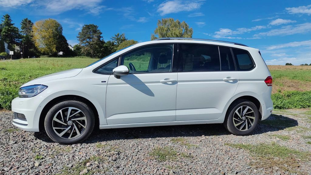 Image of Volkswagen Touran