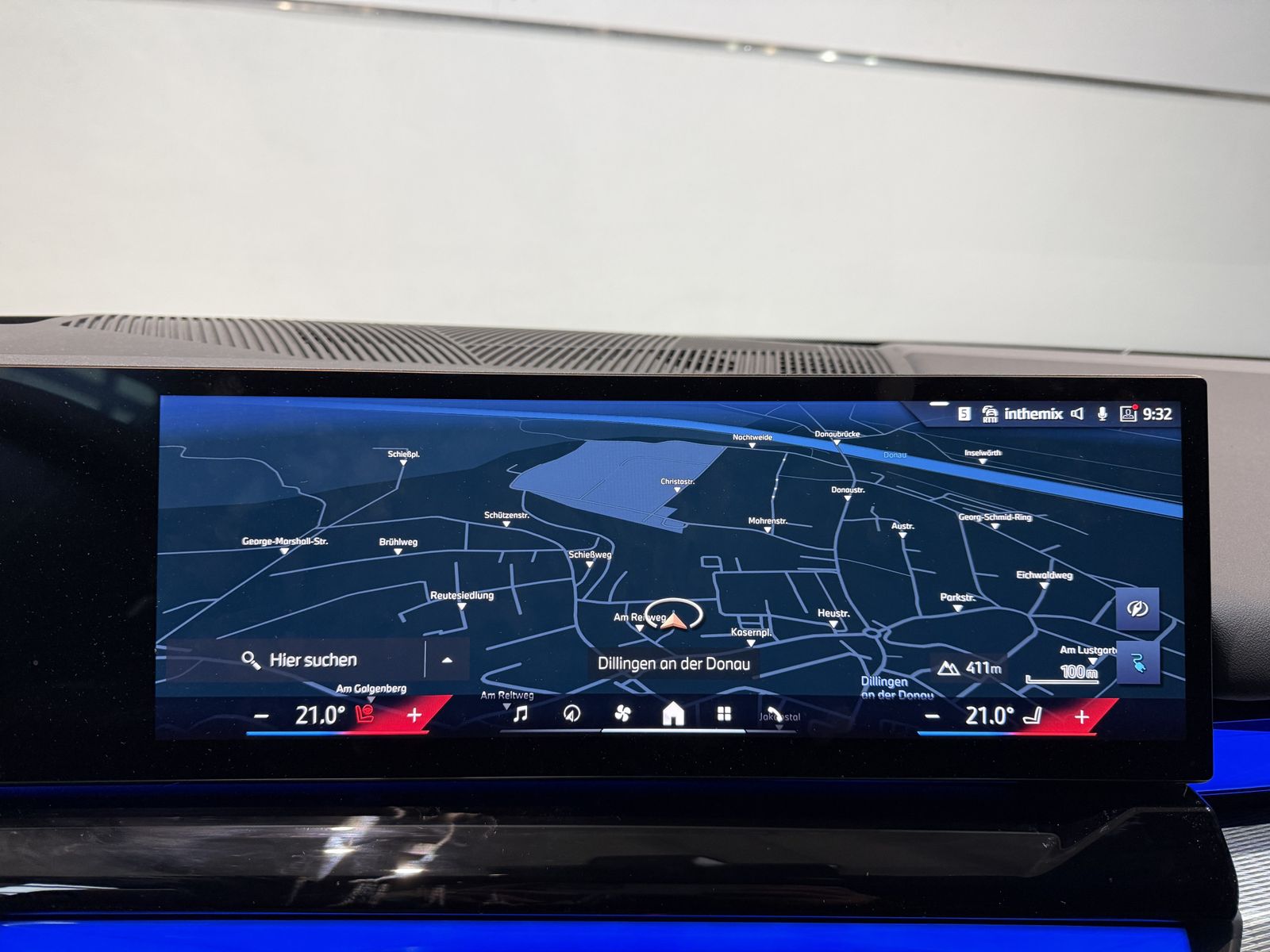 Fahrzeugabbildung BMW i5 xDrive40 M Sportpaket, Sitzbelüftung vorn, B&