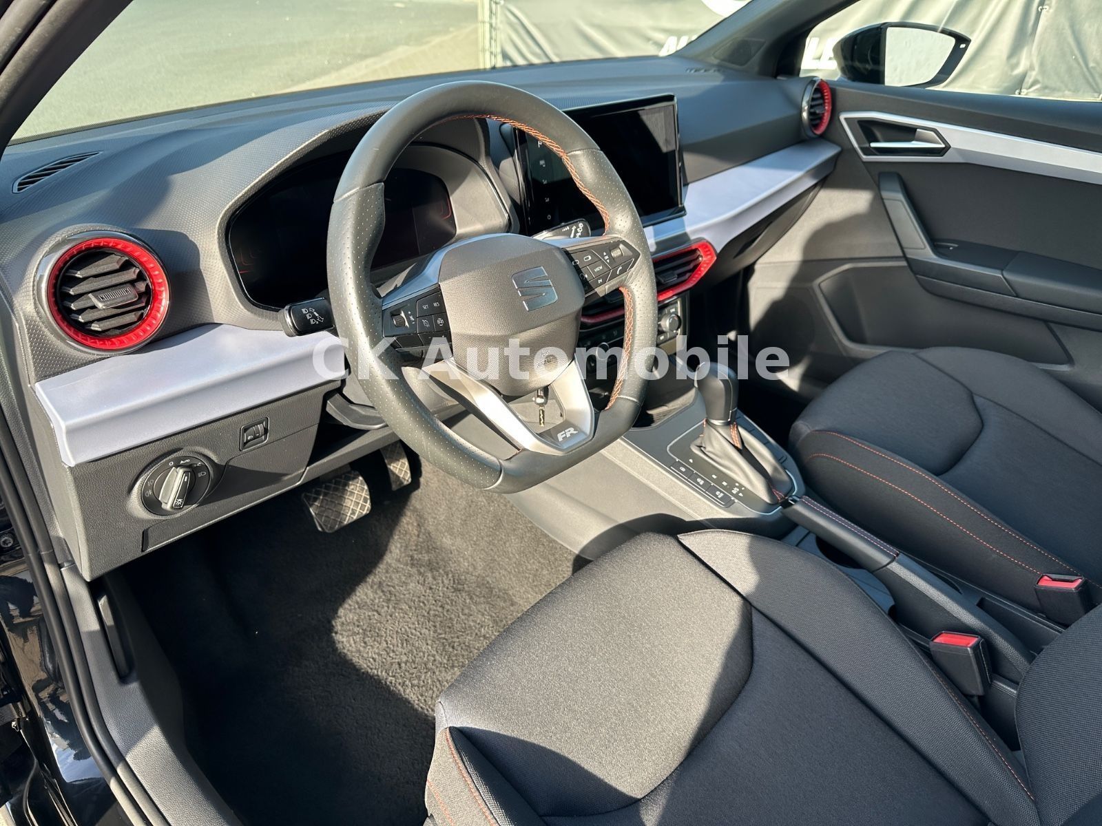 Fahrzeugabbildung SEAT Ibiza  FR 1.0 TSi DSG/Navi/Tempomat/PDC