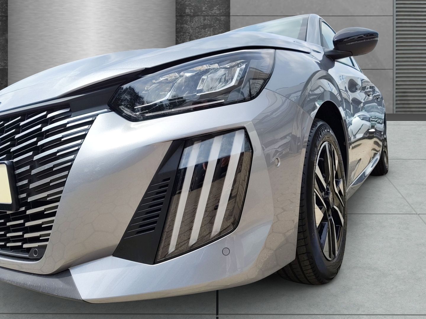 Peugeot 208 - Bild 4