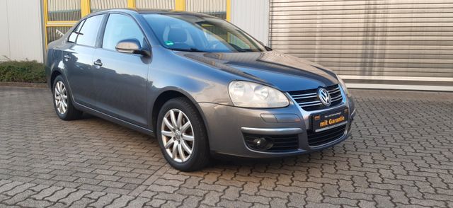 Volkswagen VW Jetta V Trendline