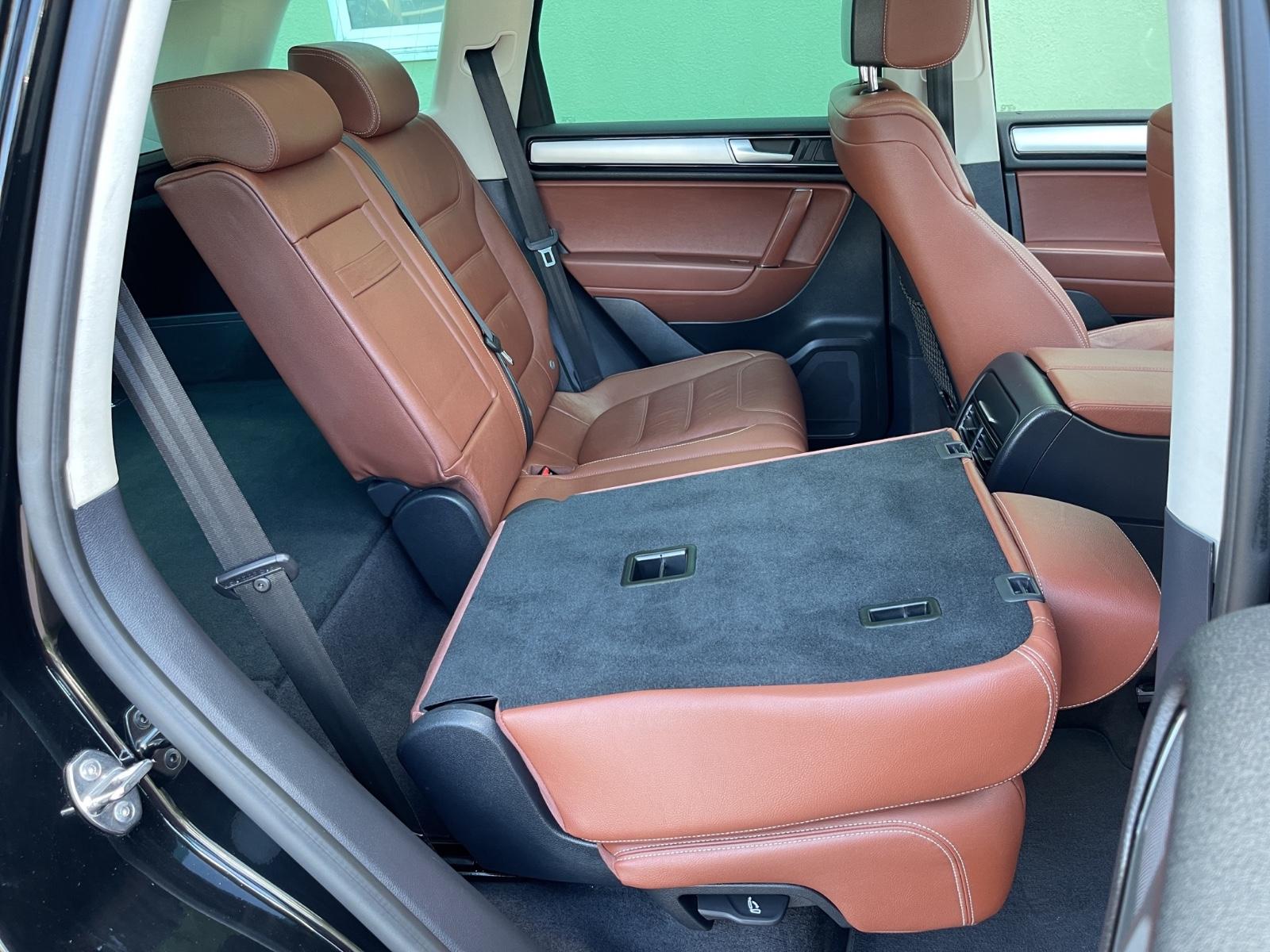 Volkswagen TOUAREG V6 TDI 4 MOTION LEDER PANORA SCHECKHEFT