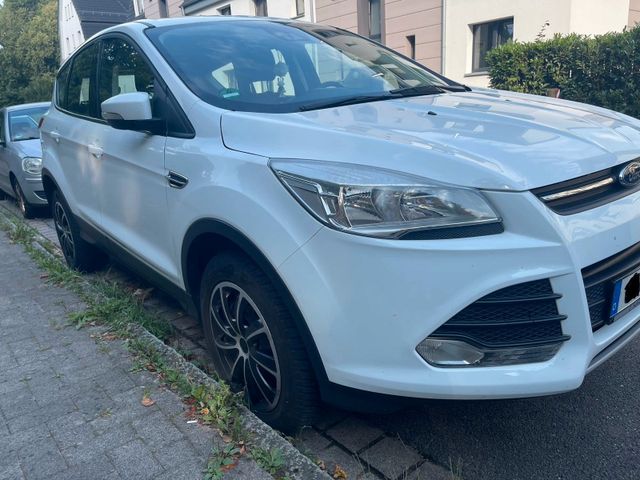 Ford LETZTE CHANCE!!! FORD Kuga 1,6 EcoBoost Trend