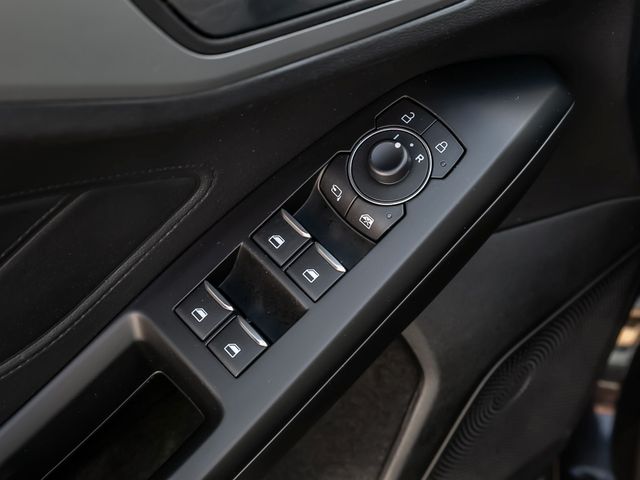 Ford Focus Turnier 1.0 Titanium Kamera Navi LED