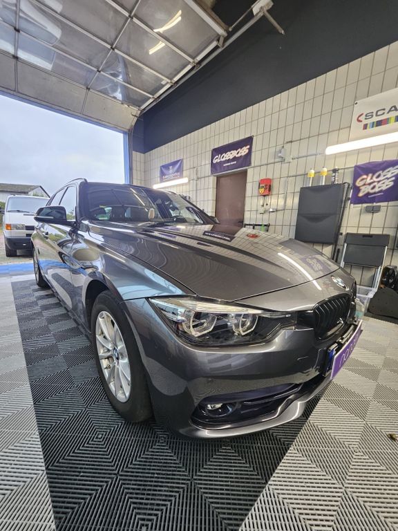 Image of BMW 320