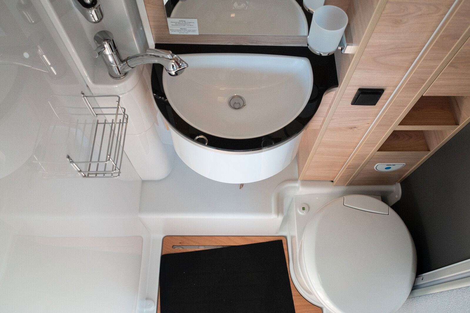 Fahrzeugabbildung Dethleffs Globebus Camp Active T 1 Active Sondermodell