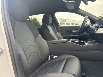 BMW 520d xDrive M Sportpaket Head-Up HK HiFi DAB