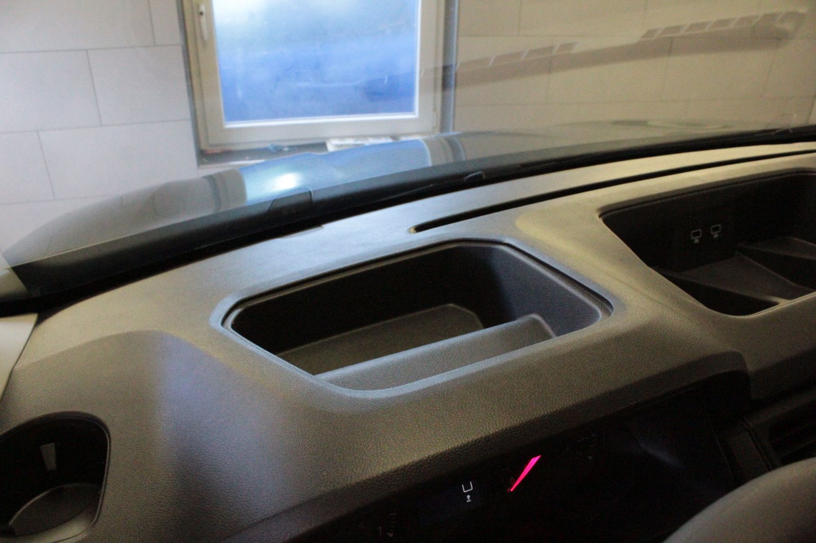 Fahrzeugabbildung Renault Trafic Dci 150 Grdt Evolution *Rollstuhlrampe*