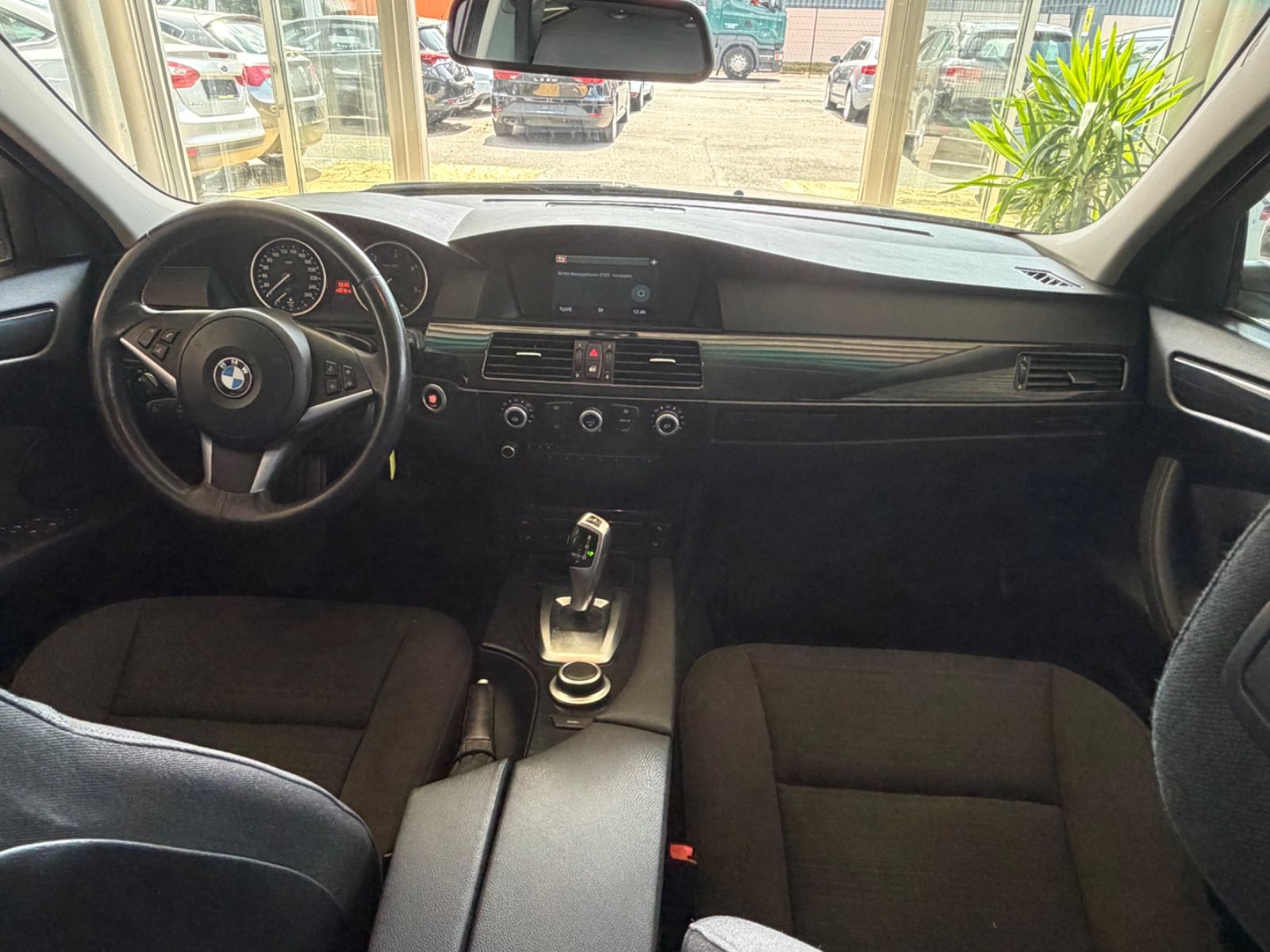 Fahrzeugabbildung BMW 520 5 Touring 520 d