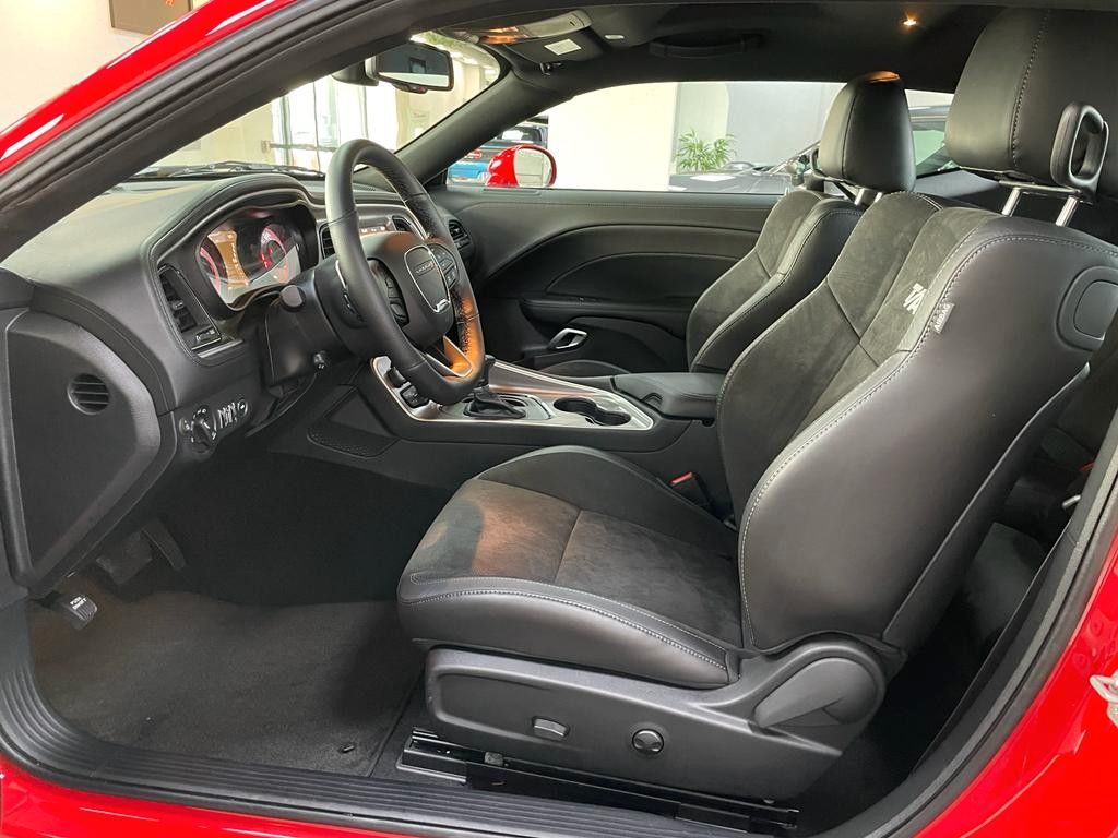 Fahrzeugabbildung Dodge CHALLENGER R/T-T/A PACKAGE 5.7L-V8 SOFORT!!