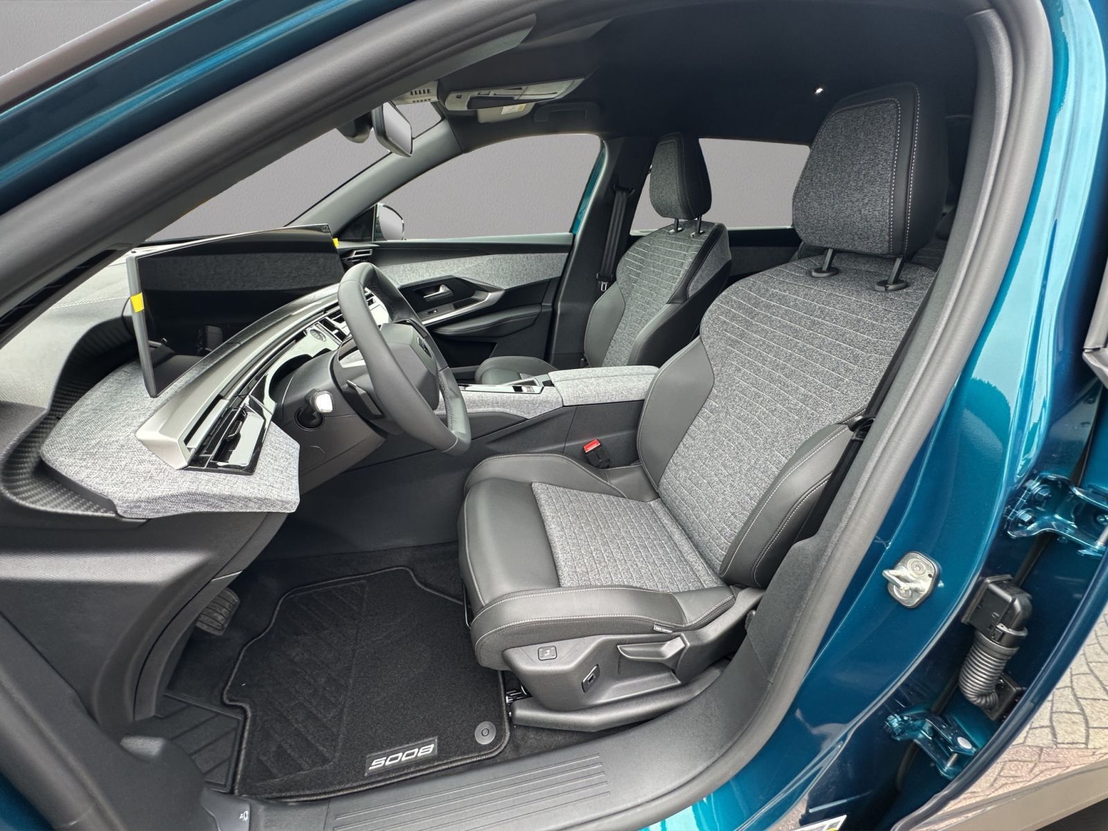 Peugeot 5008 - Bild 9