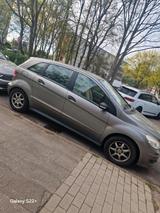 Mercedes-Benz Mercedes B-Klasse 170 - gebrauchte Mercedes-Benz C 220 aus dem Jahr 2006