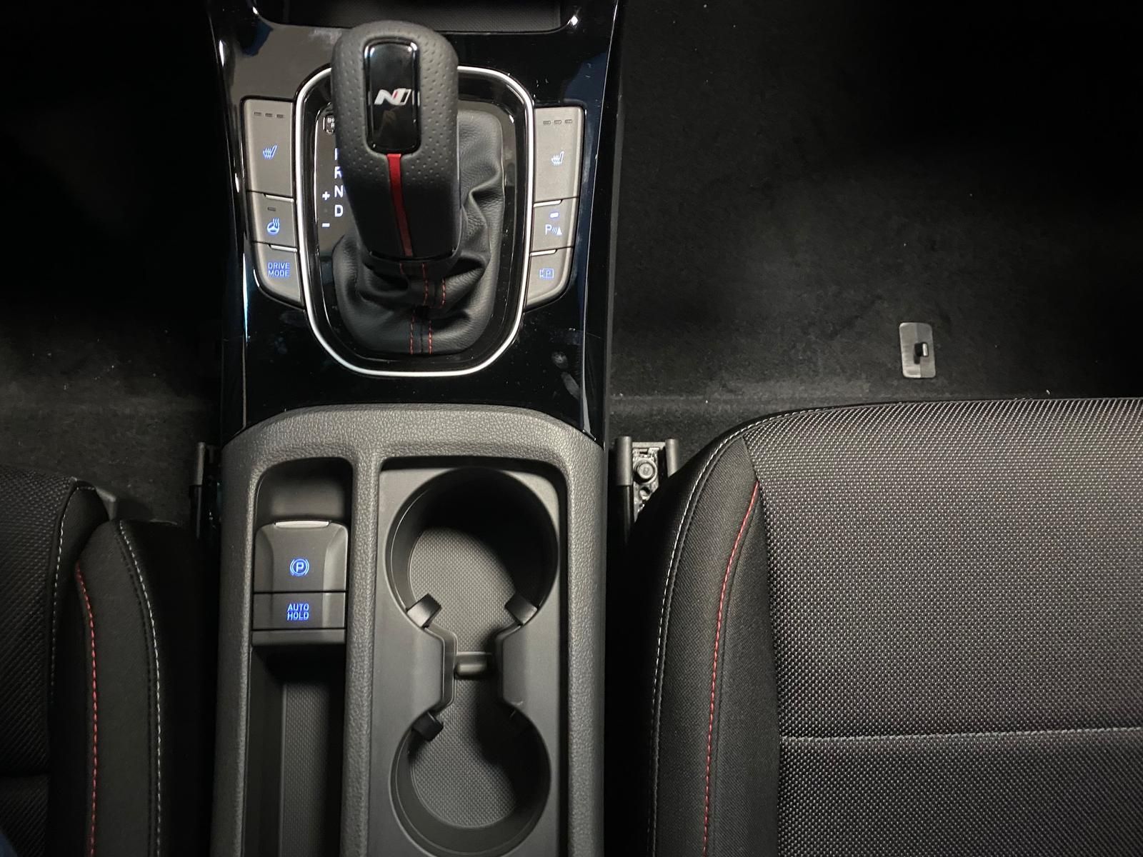 Fahrzeugabbildung Hyundai i30 N-Line APP+KLIMA+RFK+PDC+NAVI+SITZHEIZ+Andro