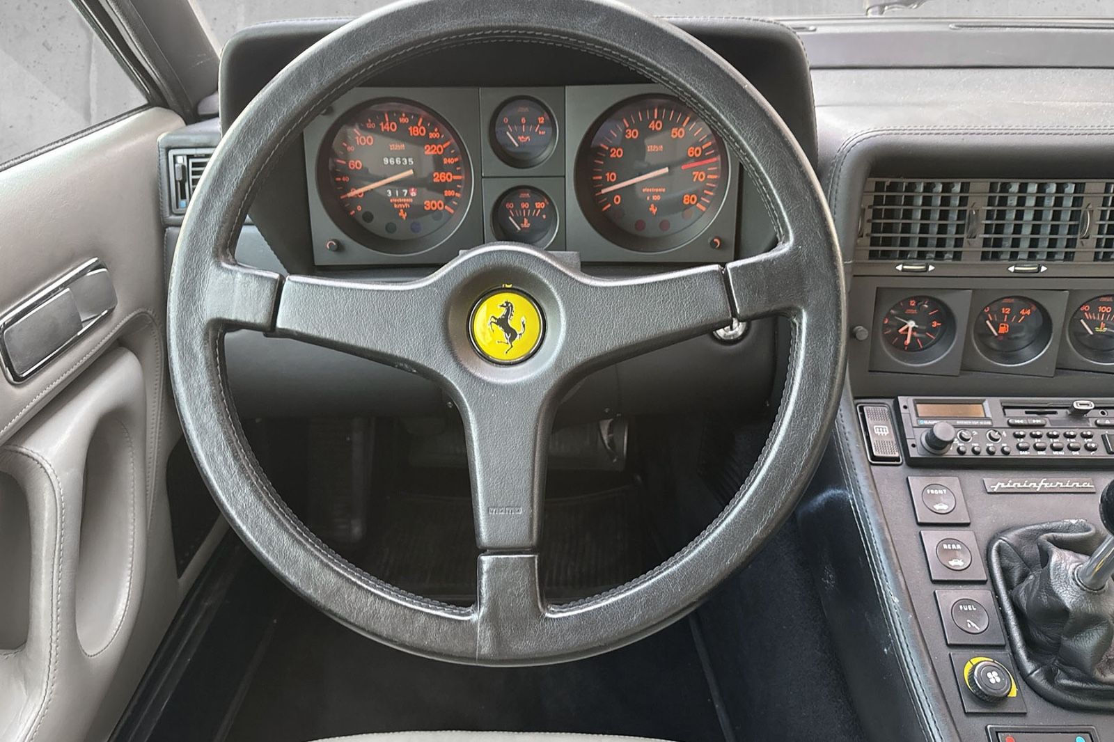 Fahrzeugabbildung Ferrari 412 GT*Manual*Schalter*Dt. Auto*