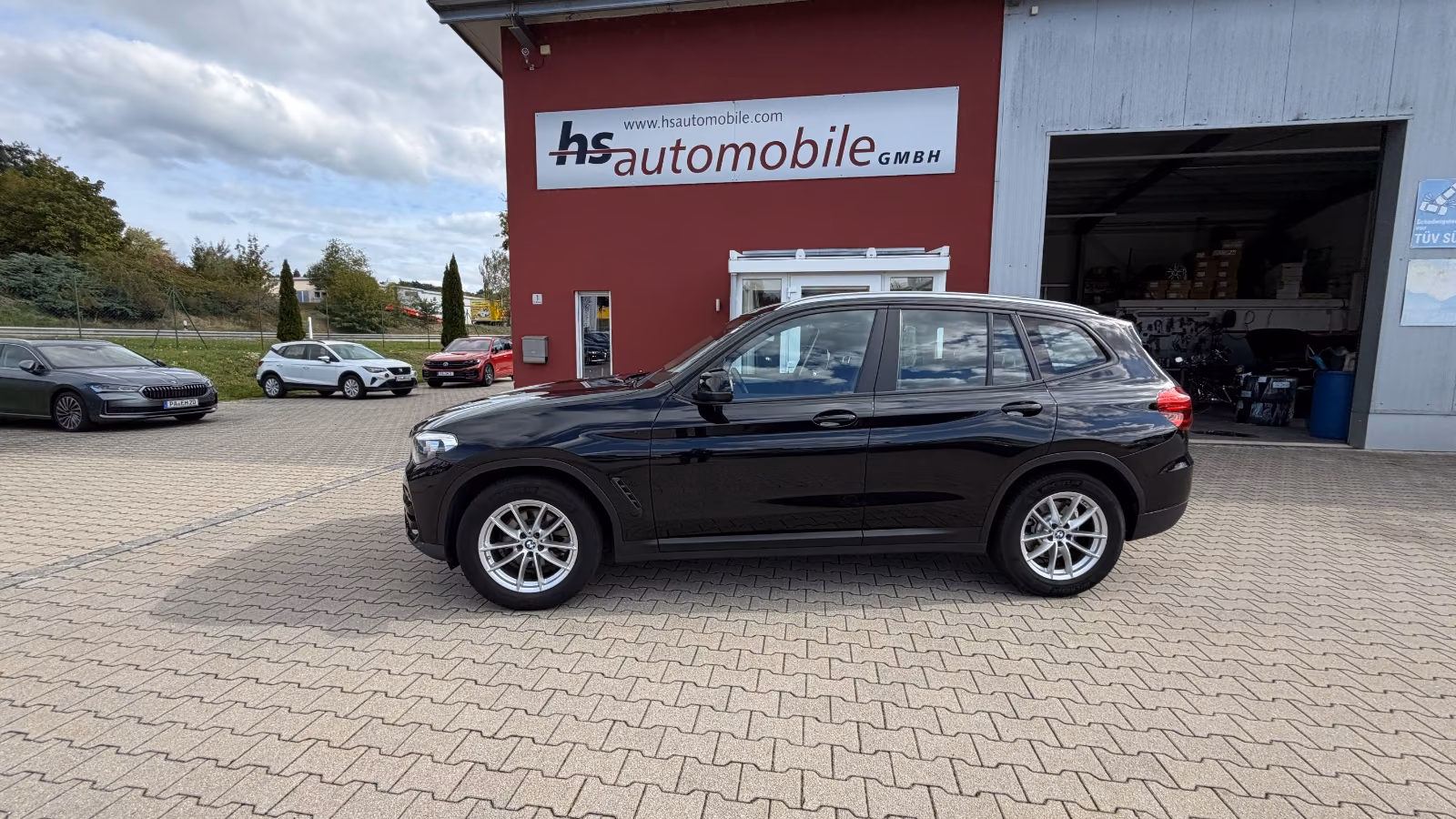 BMW X3 ADVANTAGE SDrive 18D