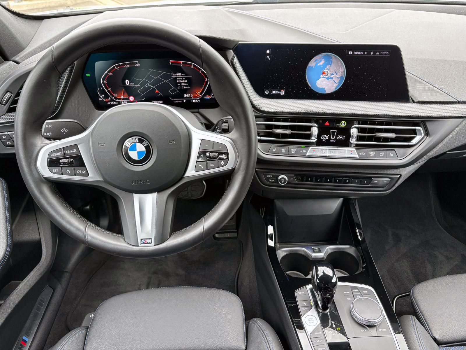 Fahrzeugabbildung BMW 118i M-Sport Steptronic LED KAM PDC AMBI CarPlay