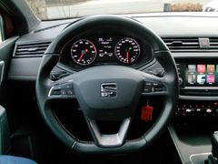 Fahrzeugabbildung Seat Ibiza FR 1.0 TSI DSG+PDC HINTEN+SHZ+TEMPOMAT