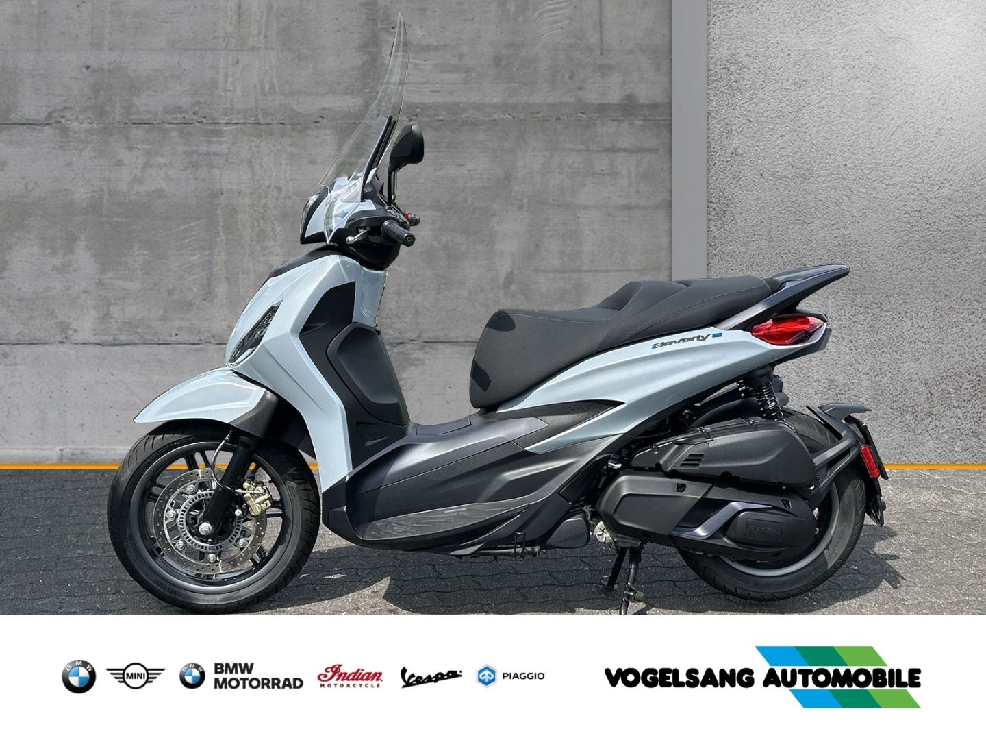 Fahrzeugabbildung Piaggio Beverly 400 HPE Sport, LCD-Display, Keyless Ride