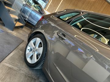 MYAUTOCENTER – Gebraucht- und Jahreswagen mit Werkstattservice in Pfaffenhofen Audi A3 Sportback ambition quattro *TÜV*LED*