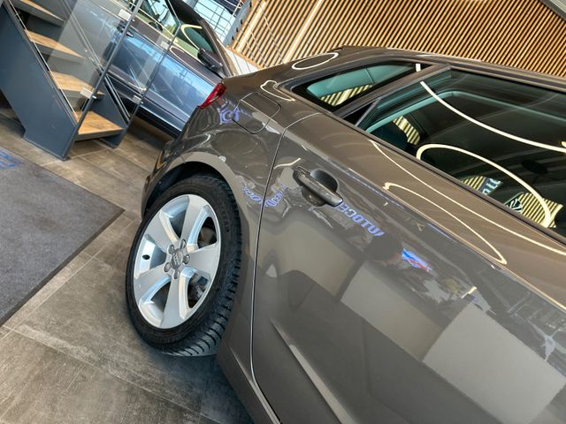 MYAUTOCENTER – Gebraucht- und Jahreswagen mit Werkstattservice in Pfaffenhofen Audi A3 Sportback ambition quattro *TÜV*LED*