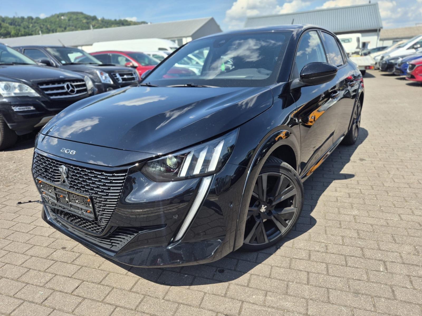 Peugeot 208 Active Pack//GT-Line //