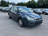 Ford Focus Turnier Ghia/ Automatik/ Inspektion Neu - Ford Focus aus 2007: Kombi