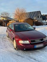 Audi A4 B5 1.8T - Audi A4 aus 2000: 1.8