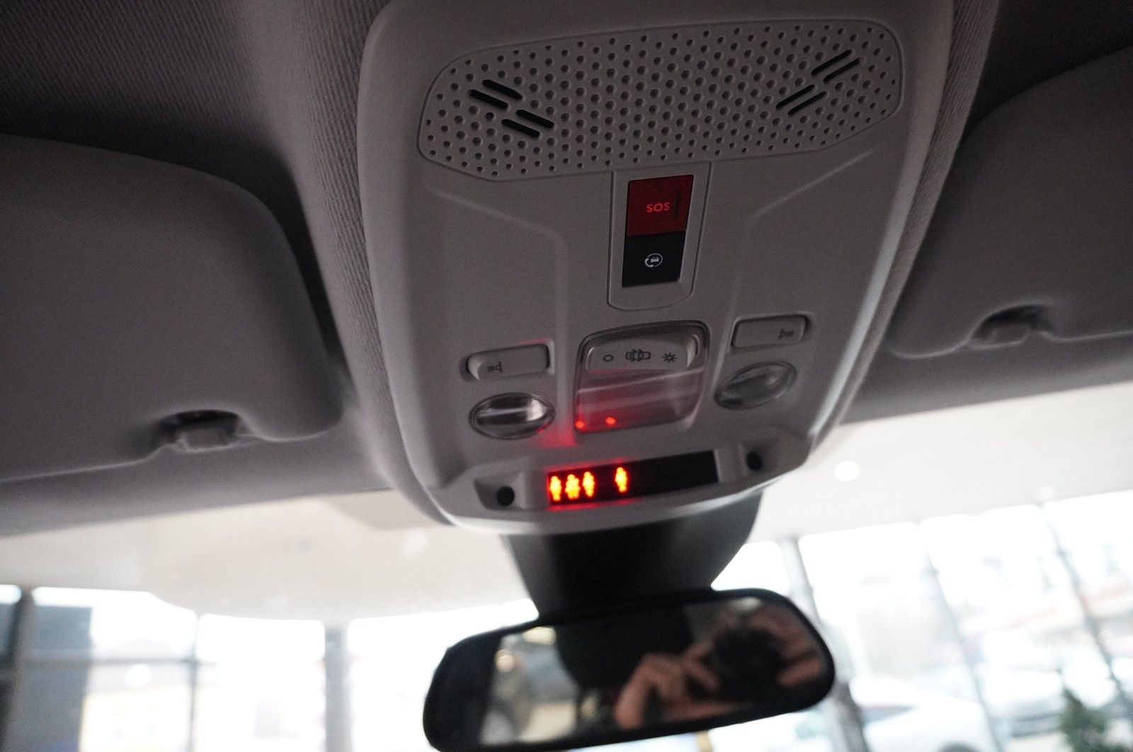 Fahrzeugabbildung Opel Corsa-e  EDITION 50kwh/7,4KW/KLIMA/ALLWETTER