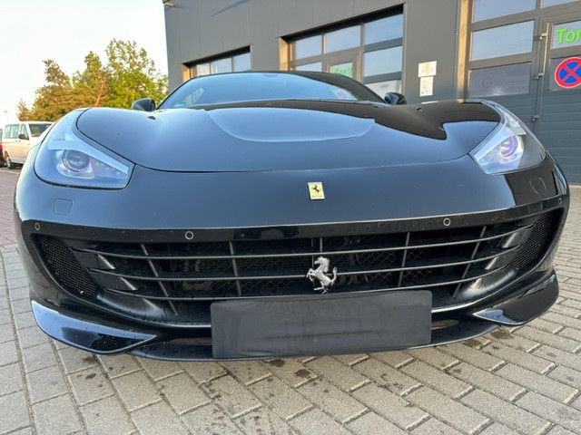 Fahrzeugabbildung Ferrari GTC4Lusso*Pass-Display*LIFT*PPF
